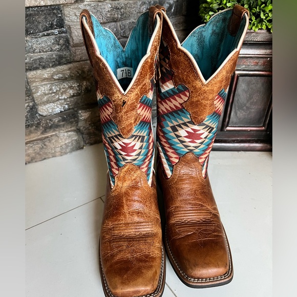 Ariat Teal and Black Leather Western Boots - Picture 6 of 13